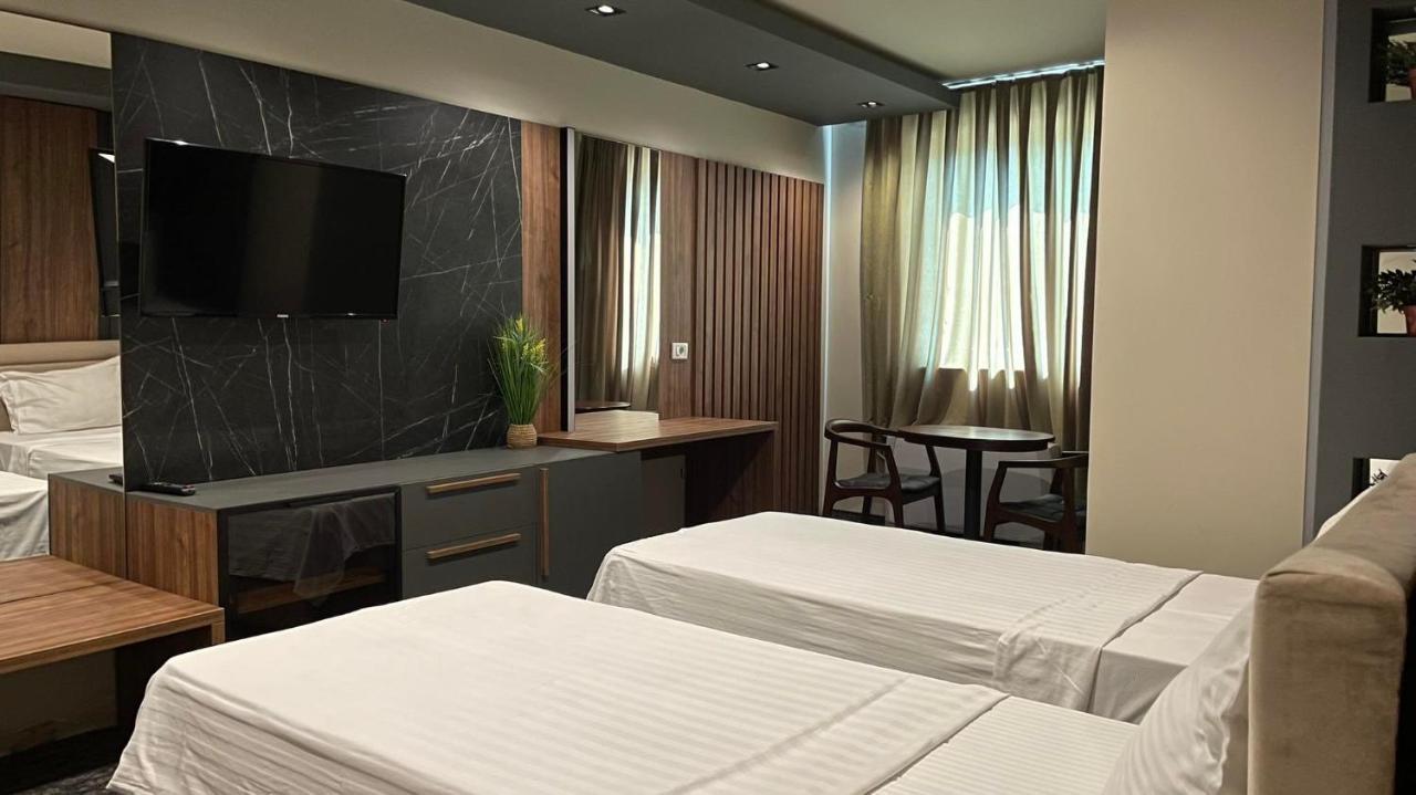 Hotel Emka تيتوفو المظهر الخارجي الصورة