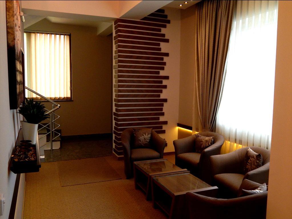Hotel Emka تيتوفو المظهر الخارجي الصورة
