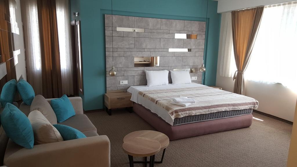 Hotel Emka تيتوفو المظهر الخارجي الصورة