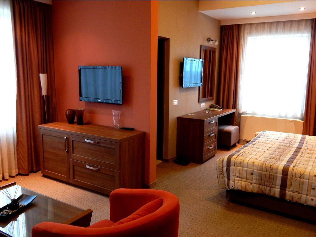 Hotel Emka تيتوفو المظهر الخارجي الصورة